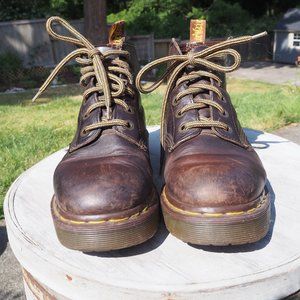 Vintage Dr DOC MARTENS Womens 8 - RARE